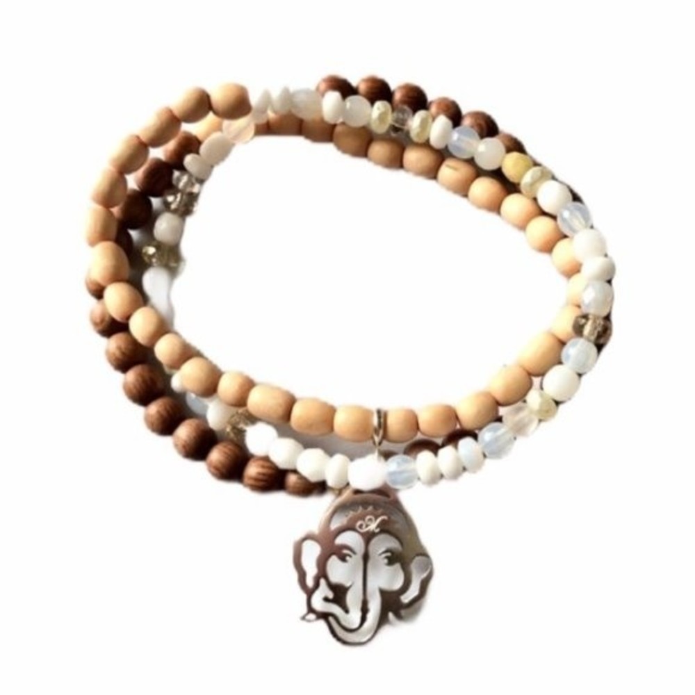 Lucky Team Paris Beaded Bracelet New